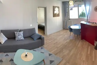 Image de Le Richelieu Appartement Confortable avec 1 Chambre – Quartier Gratte-Ciel,