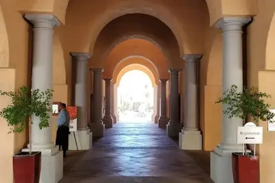 Image de Coachella weekend April 19 thru April 21\n1 Bedroom Premium Villa