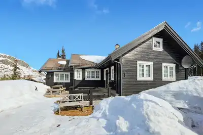 Image de Belle maison de 5 chambres à Eggedal