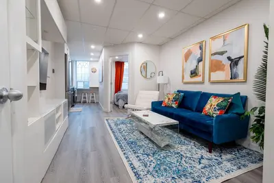 Image de One bedroom Downton Apartment in the middle of everything London has to offer.
