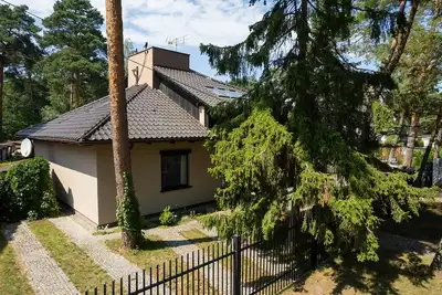Image de A spacious house with garden for family\/friends. Conveniently and independently