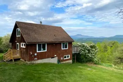 Image de Sunset facing valley view home - Waterbury Stowe