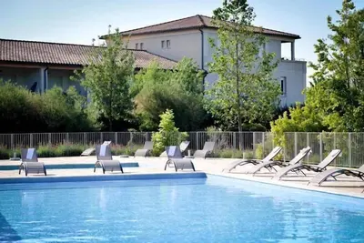 Image de Résidence du Château de Jouarres, Azille - Appartement 6 pers. avec balcon