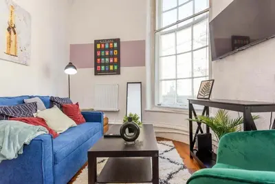 Image de Triplex Apartment in Central Newcastle - Sleeps 10
