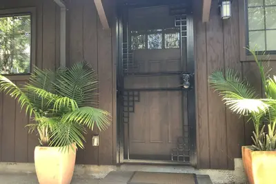 Image de Dan's Place. Cozy Cottage in Quiet Older Santa Rosa Neighborhood