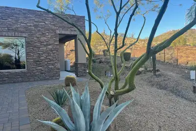 Image de Sonoran Hiking Trails 2 Room Casita w Mountain Views borders National Preserve \n