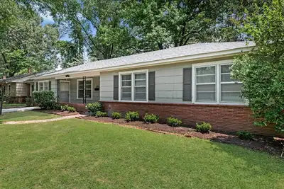 Image de East Memphis 4bed + 2 bath Home