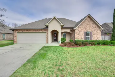 Image de Spacious Zachary Home: 12 Mi to Baton Rouge!