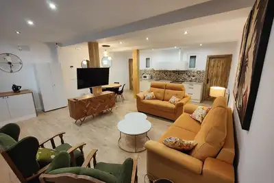 Image de Apartamentos Santander 2