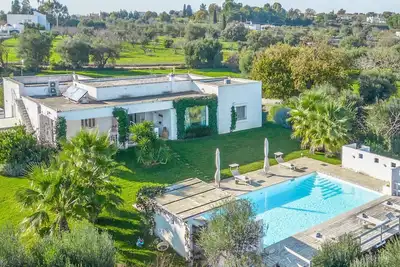 Villa à Ostuni avec 3 chambres à coucher, 6 couchages