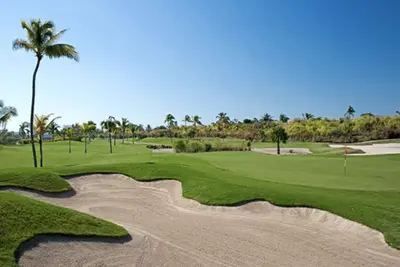 Image de Pga 3 Golf course Resort. Luxurious stay at The Grand Mayan 2 bedroom suite.