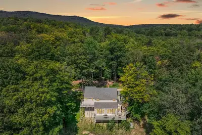 Image de The Mountain Vista | Incredible Views + Hot Tub
