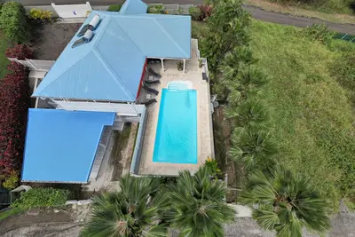 Image de La K'Line - Villa entière Piscine jacuzzi, magnifique vue mer aux Trois-Ilets