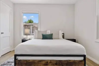 Image de Perfect location! Santana Row Lux