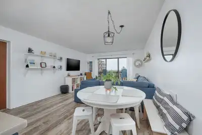 Image de 2 Bedroom, 2 bath, oceanfront condo in Duck!
