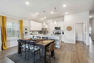 Image de Tch - 4br\/2ba Home in Princeton - W
