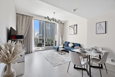 Image de Stylish and Luxury 1 Bd in Downtown