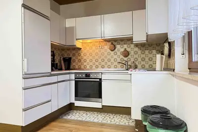 Image de (Sad501) Comfy workers rental