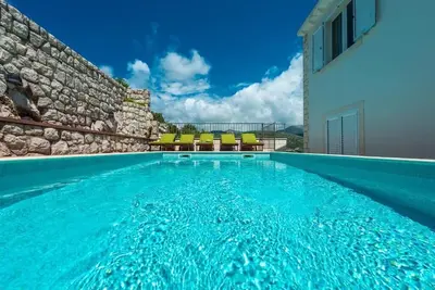 Image de Penthouse with private pool in the city center!