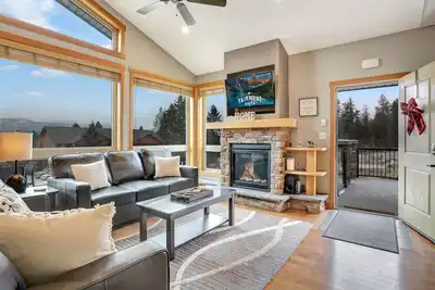 Image de Residences 3 Bedroom Lussier Townhome: Unit 06
