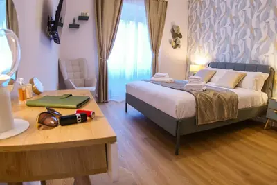 Image de Baronio Apartment Only 10 Minutes By Metro To The Centre