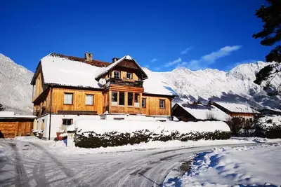 Image de Friendly family apartment in a quiet location with a view of the Grimming