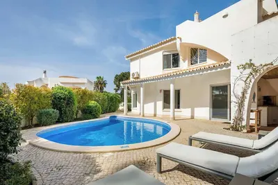 Image de Villa Suzette - 9-minute walk from the beach