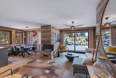 Image de Appartement moderne avec espace bien-être et proche télécabine à Megève