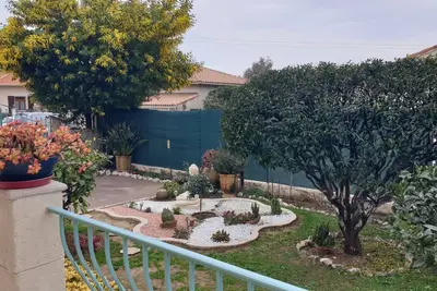 Image de Apparemment 80m, 2 chambres pour 5 personnes, indépendants, dans un quartier calme