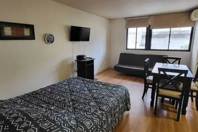 Image de Amplio Studio en Pocitos