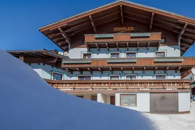 Image de Chalet dans les Alpes près des pistes