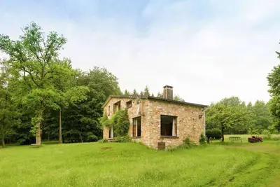 Maison de vacances ensoleillée à Stavelot
