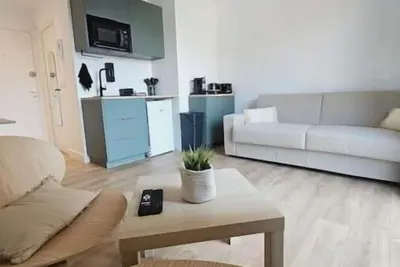 Image de Studio Saint-Laurent-du-Var à 50 m de la mer