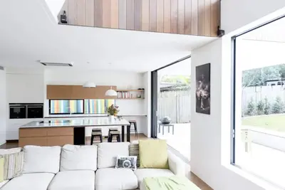 Image de Luxurious resort-style living with pool, Sydney