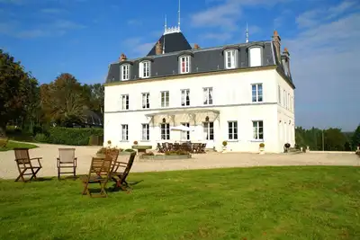 Image de Château avec parc à Asnières
