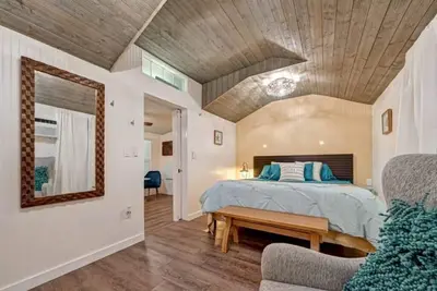 Image de Little Marlin by the Bay Getaway!