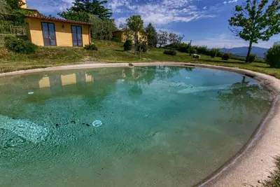 Image de Maison de vacances à Graffignano avec piscine