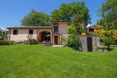 Image de Maison de vacances avec piscine d'eau salée à Selci