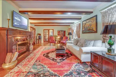 Image de Spacious Jamestown Home Near Nat'l Comedy Center!