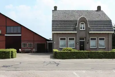 Image de Ferme à Ulicoten près des sentiers boisés