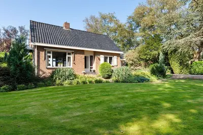 Maison de vacances confortable avec jardin privé
