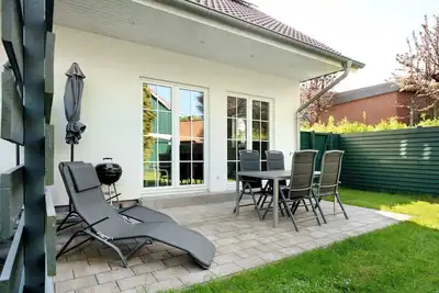 Image de Appartement de vacances \"Feriendoppelhaus Sommer\"
