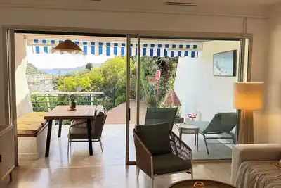 Image de Cassis Superbe appartement avec terrasse. Vue mer. 5 mn du centre. 4 pers.