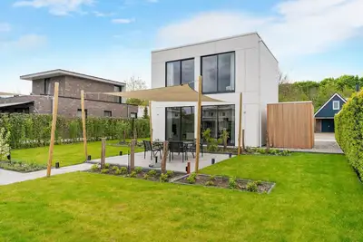 Image de Magnifique villa א Zeewolde avec terrasse