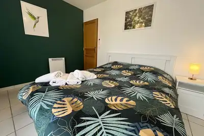 Image de La Flemme en Rose - Villa Avec Piscine - Proche de la Mer - 10 Personnes