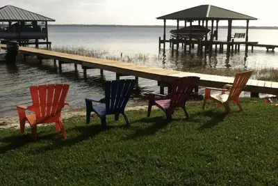 Image de Spacious retreat on beautiful Lake June. Lake Placid, Fl
