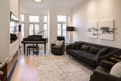 Image de Villa Montcalm: Prestige & Confort au Vieux-Québec