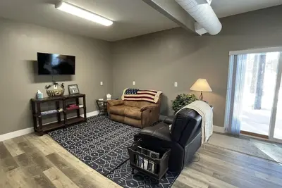 Image de Munds Park - Beautiful Munds Park Suite for Rent. Newly built!