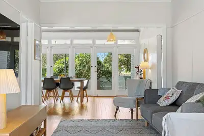 Image de Narooma Lighthouse Cottage - 74 Princes Highway Narooma