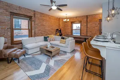 Image de Dreamy Downtown Industrial Luxury Loft